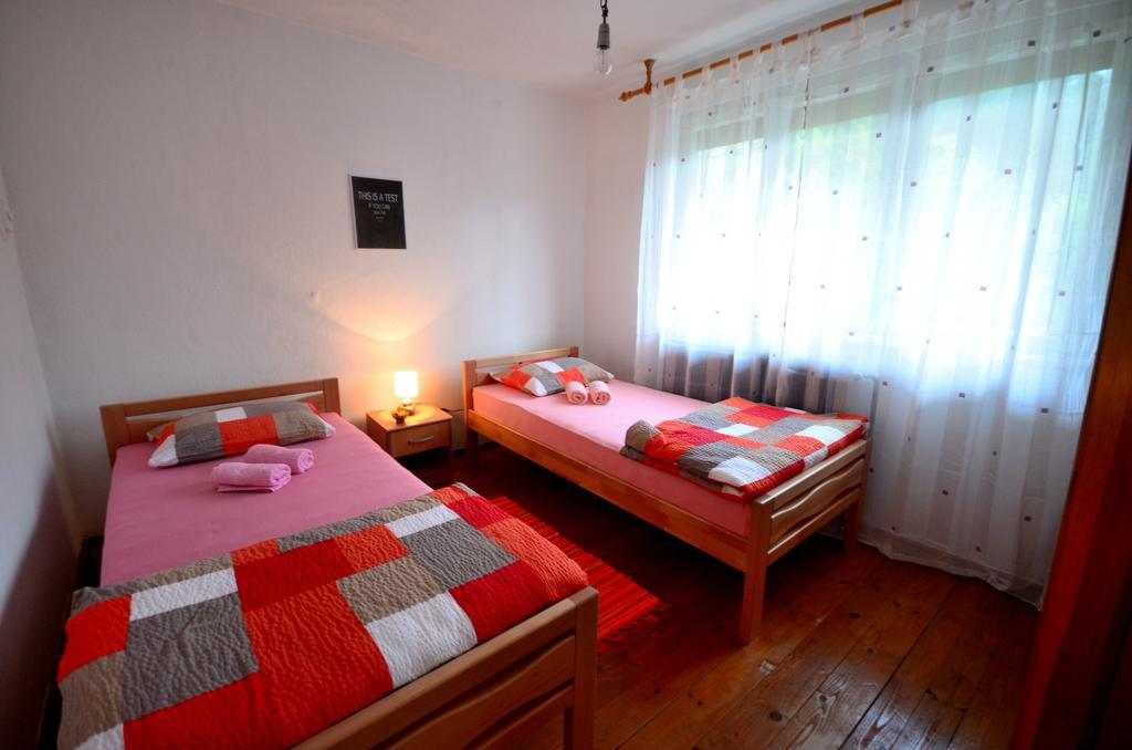 Guest House Konjic Exteriör bild