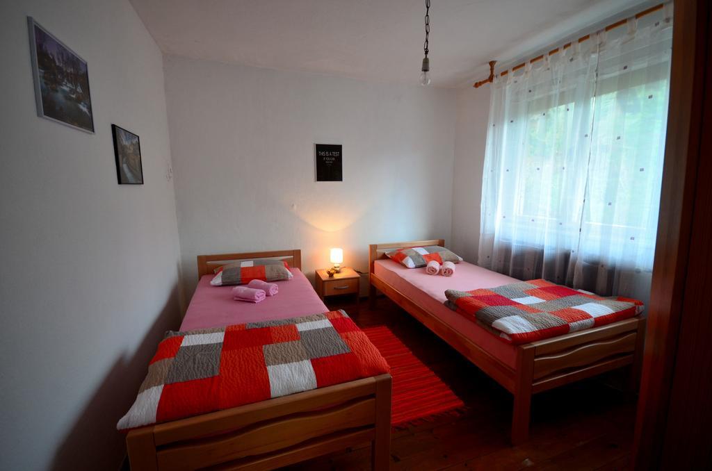Guest House Konjic Exteriör bild